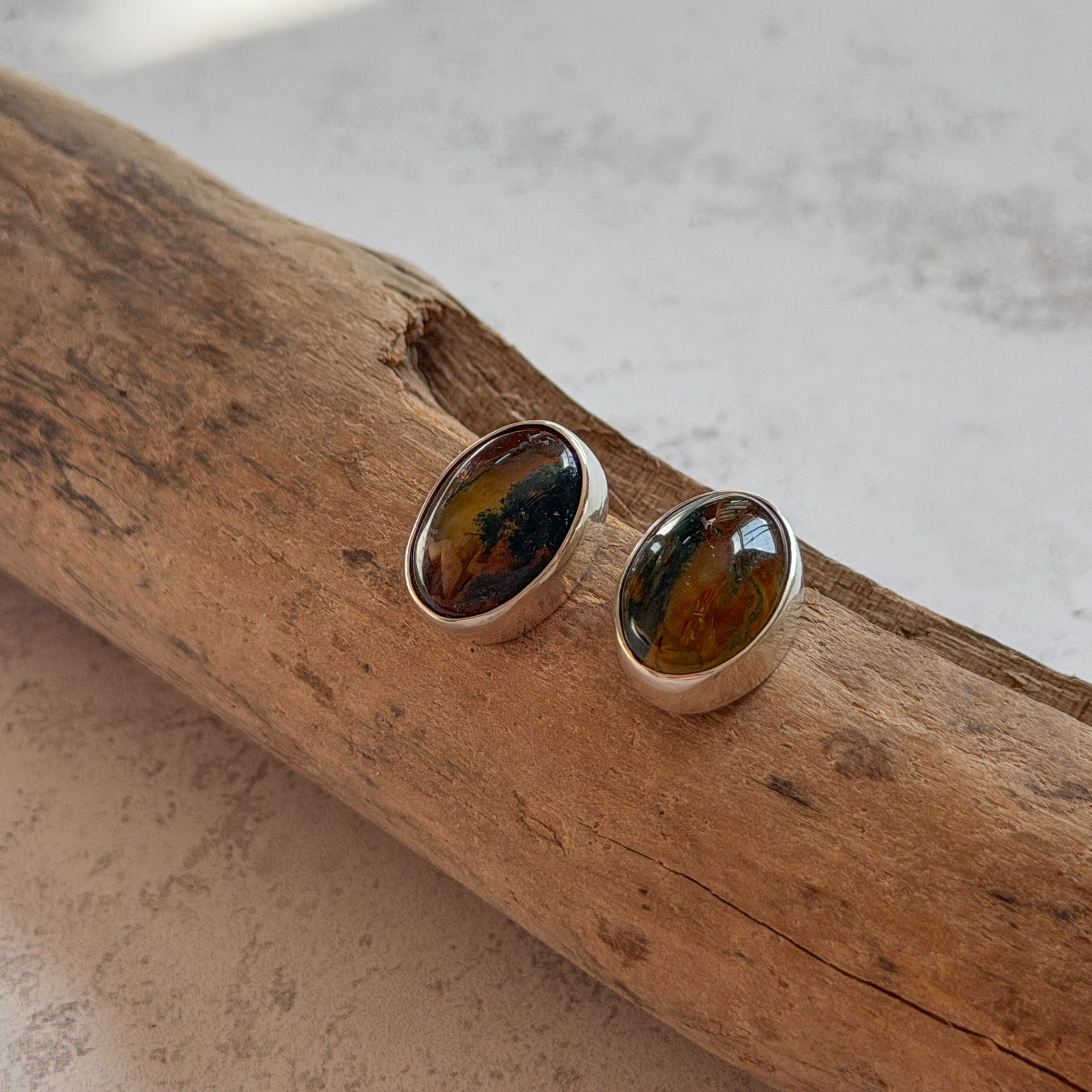 Moss Agate and Carnelian Studs.